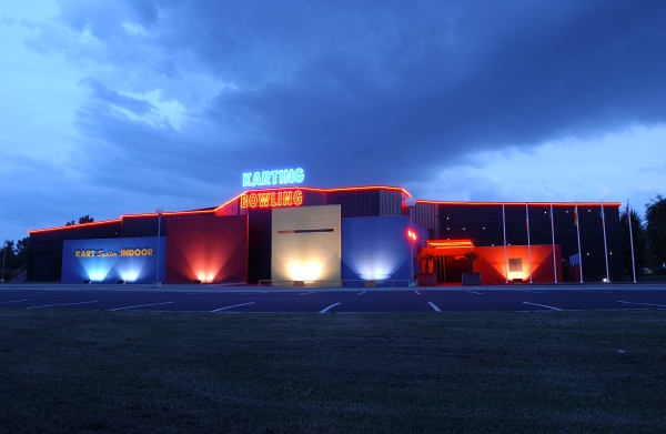 Facade extérieure KART System Bordeaux-Lac